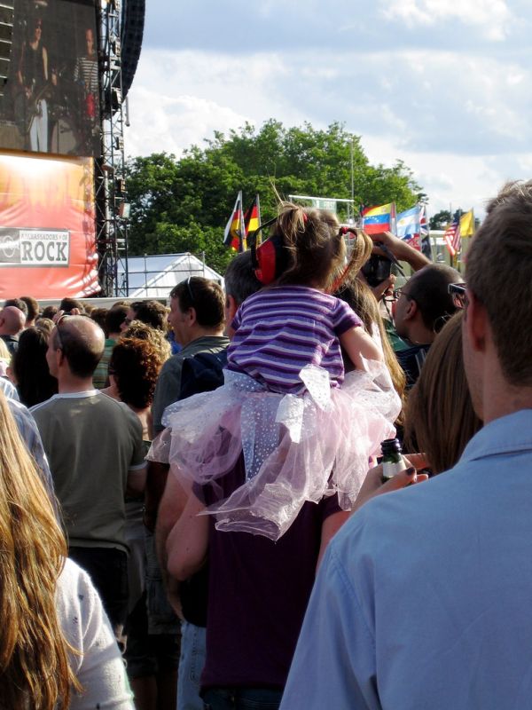 Reizüberflutung und Umwelt: Wie Lärm, Licht und Gerüche Neurodivergente besonders treffen